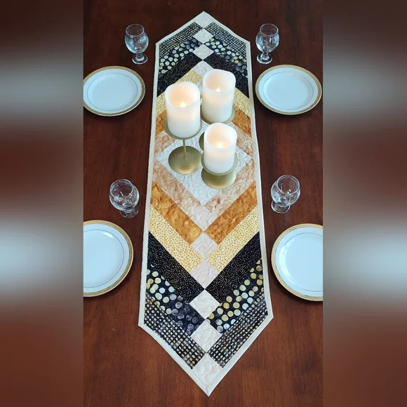 Beautiful Black & Gold! NEW HANDMADE Quilted Batik Table Runner - 12 X 46" - Picture 4 of 10